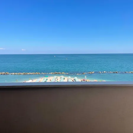 Il Balcone Sul Mare Apartment Porto Recanati Exterior photo